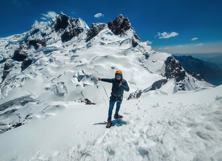 Picture 2 for Activity Huaraz: Ascent to Nevado Mateo | Full Day