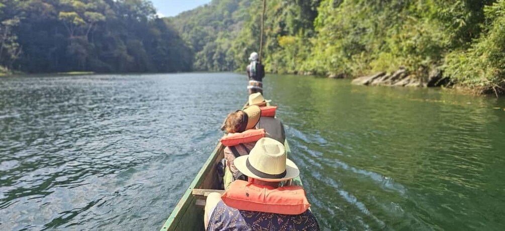 Picture 4 for Activity Panana City: Embera Tribe and Waterfall with Lunch