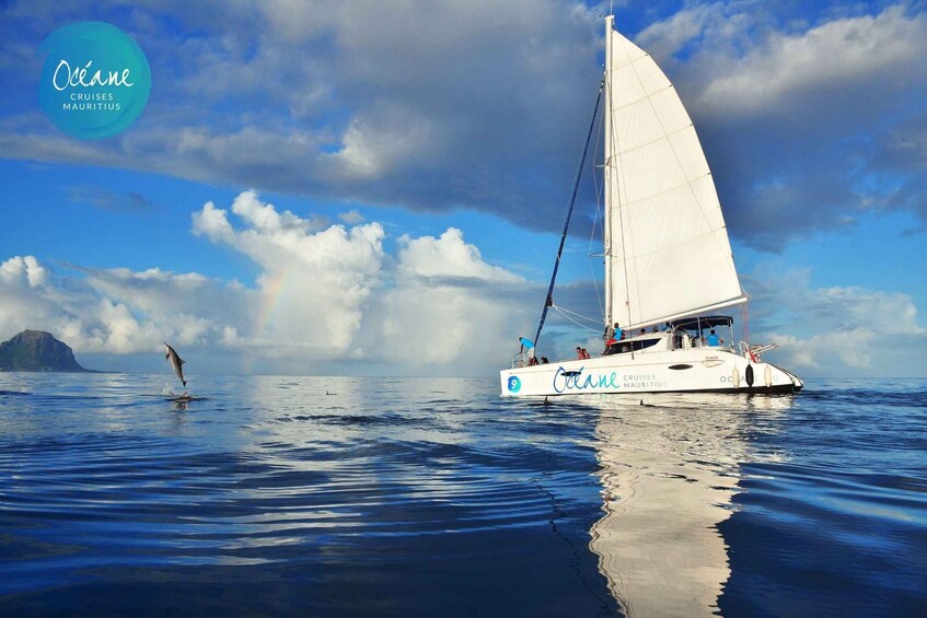 Picture 1 for Activity Ile aux Benitiers: Shared OCÉANE full-day Catamaran Cruise