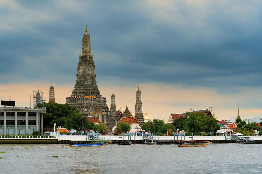 Picture 14 for Activity Bangkok: Canals & Chaophraya River Longtail Boat to Wat Arun