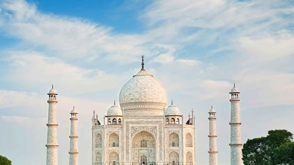 Picture 1 for Activity From Delhi : Taj Mahal Same day Tour
