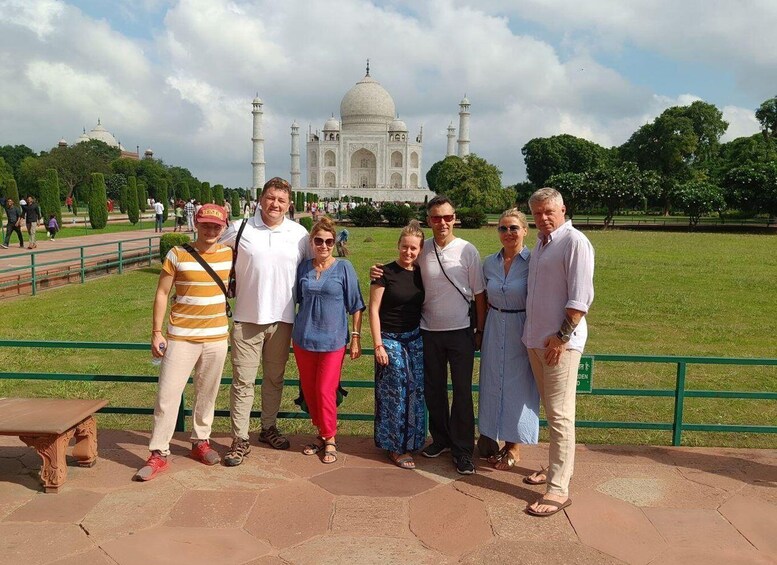 Picture 1 for Activity Agra: Skip-the-Line Taj Mahal & Agra Fort Private Tour