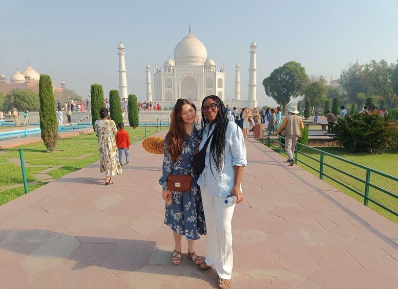 Agra: Skip-the-Line Taj Mahal & Agra Fort Private Tour