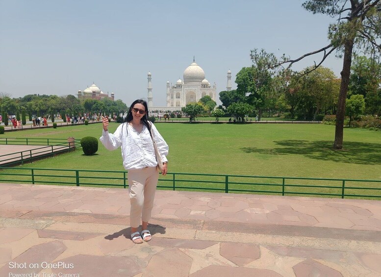 Picture 5 for Activity Agra: Skip-the-Line Taj Mahal & Agra Fort Private Tour