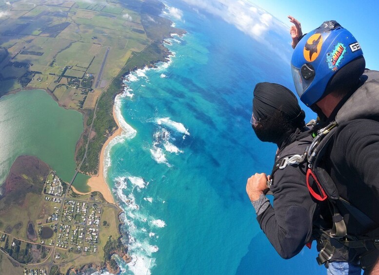 Picture 3 for Activity Great Ocean Road: Skydive over the Twelve Apostles