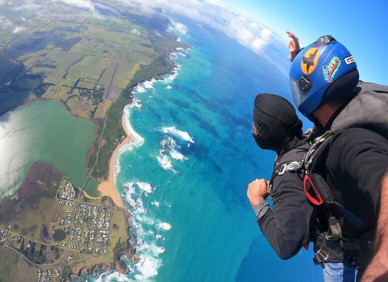 Picture 3 for Activity Great Ocean Road: Skydive over the Twelve Apostles