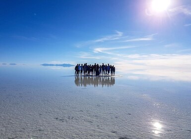 De La Paz : 5-Day Uyuni et Red Lagoon Tour avec trajet en bus