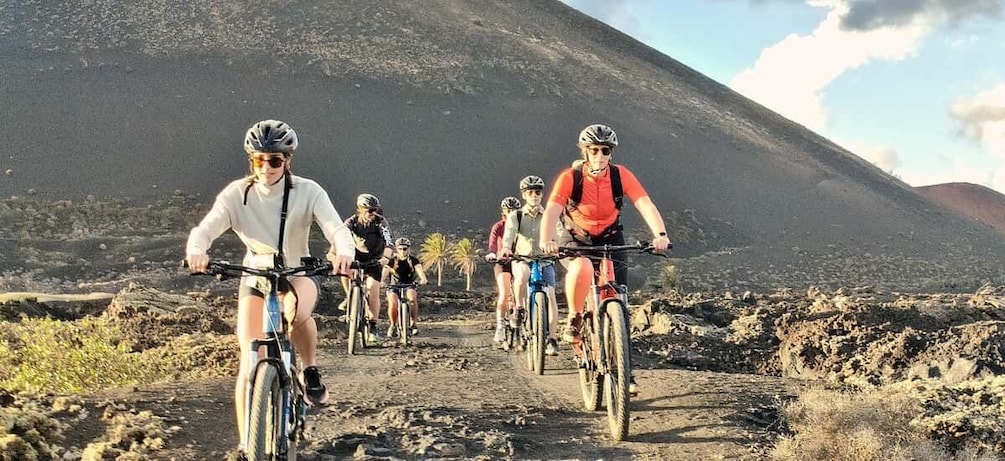 Picture 25 for Activity Lanzarote: Guided ebike tours around the volcanoes