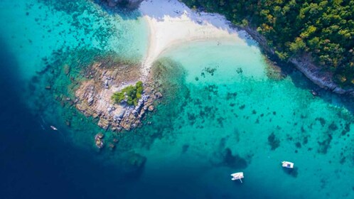 From Phuket: Racha Islands Private Speedboat Tour