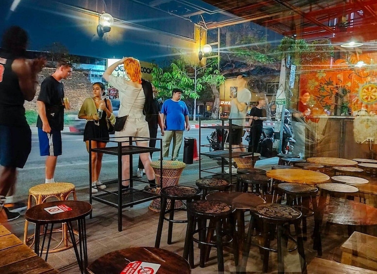 Picture 6 for Activity Chiang Mai: Chiang Mai Bar Hopping Guided Night Tour