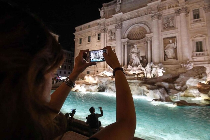 Picture 1 for Activity Night Tour of Rome with Top E-bike & optional Italian Dinner