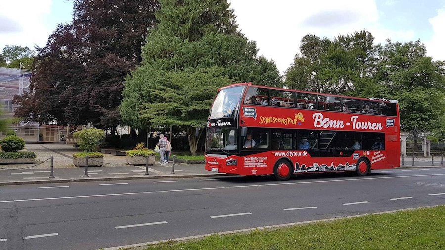 Bonn: 24-Hour Hop-On Hop-Off Sightseeing Bus Ticket