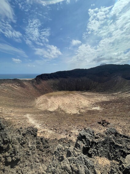 Picture 2 for Activity Hike Volcano Viana