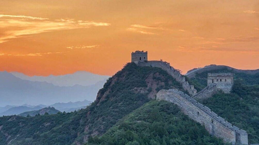 Beijing: Best Great Wall Sunset Tour at Jinshanling Section