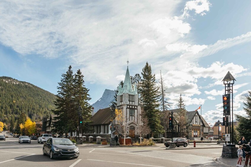 Picture 9 for Activity From Calgary: Private Banff National Park Day Trip