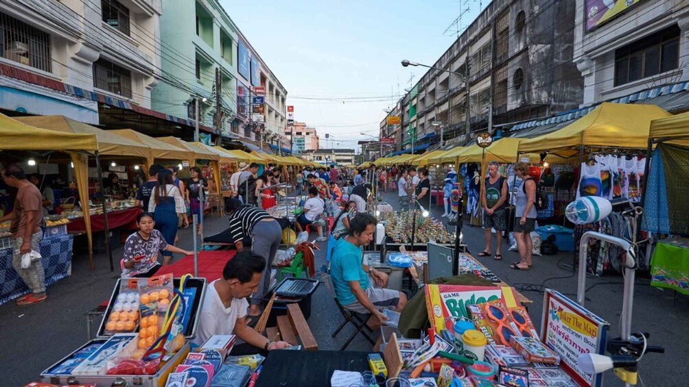 Picture 3 for Activity Krabi: Local Street Food Night Tour