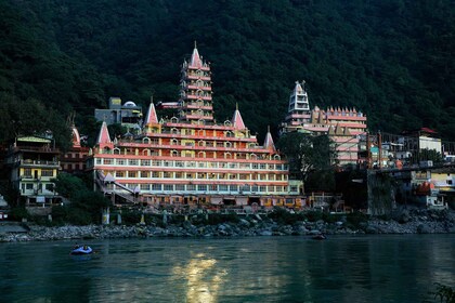 From Delhi: Rishikesh & Haridwar 2 Day Private Tour