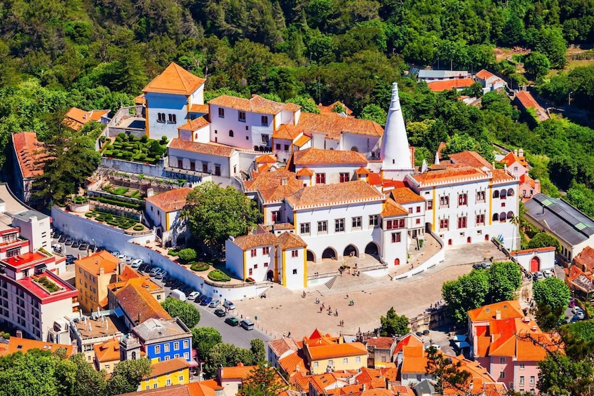 Picture 2 for Activity Sintra: National Sintra Palace Ticket & Optional Audio Guide