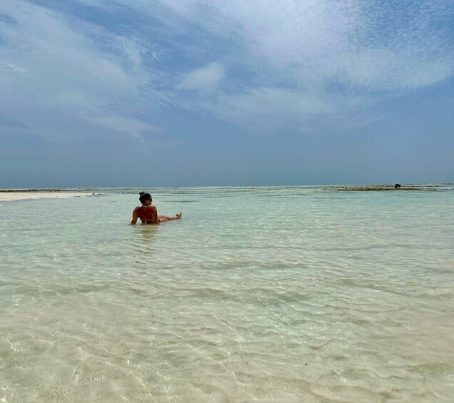 Picture 5 for Activity Dolphin tour and snorkeling at Mnemba island