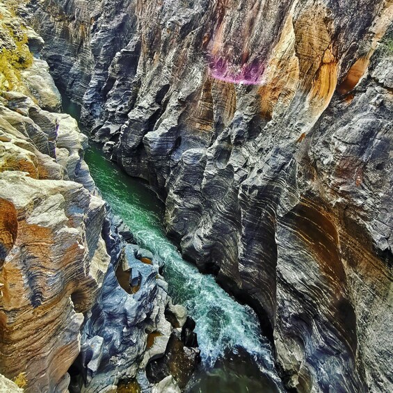 Picture 1 for Activity Chiangmai : Rainbow Cave , Unseen Canyon and Lanna temple