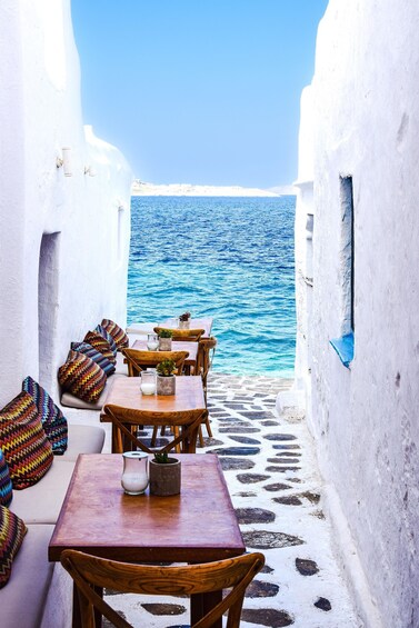 Picture 15 for Activity Private Transfer: From your Villa to Santanna with Sedan