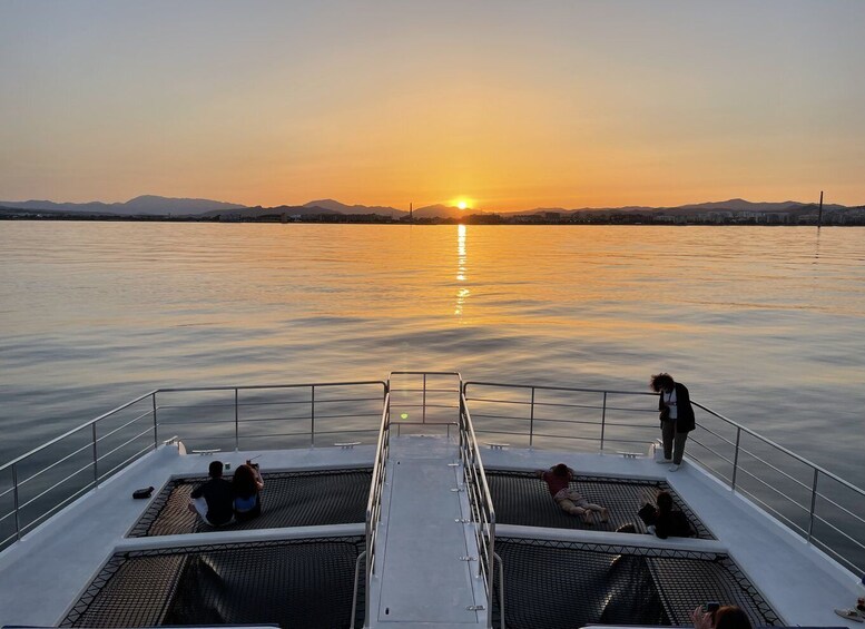 Málaga: Sunset Catamaran Trip