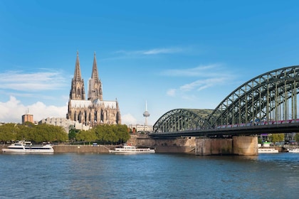 Visite de la cathédrale et de la vieille ville de Cologne avec 1 Kölsch
