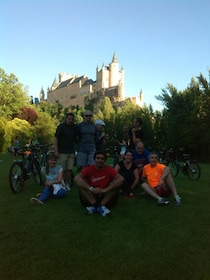 Segovia: guided route on an electric bicycle (ebike)