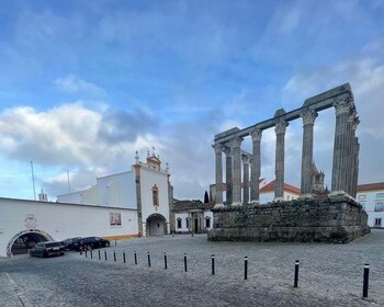 Évora Private Walking Tour