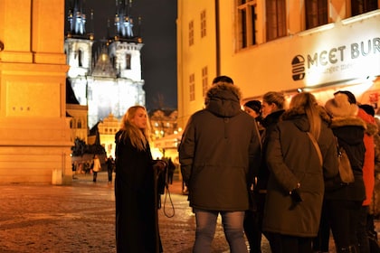 Praha: Dungeon Tour: Ghosts, Legends, Medieval Underground & Dungeon Tour