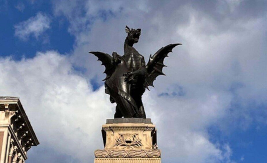 City of London Mystical and Dragons Walking Tour