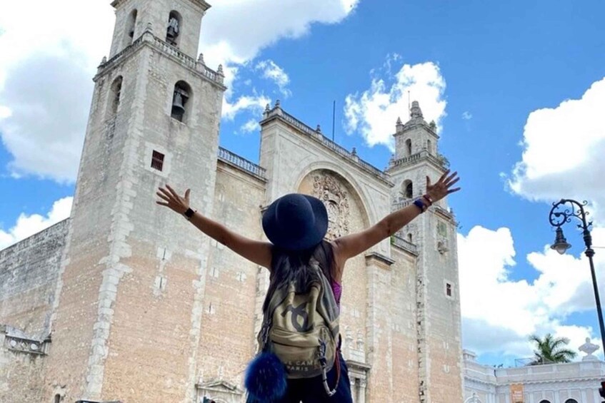 Picture 7 for Activity Private City tour Merida History & Local Antojitos Tasting
