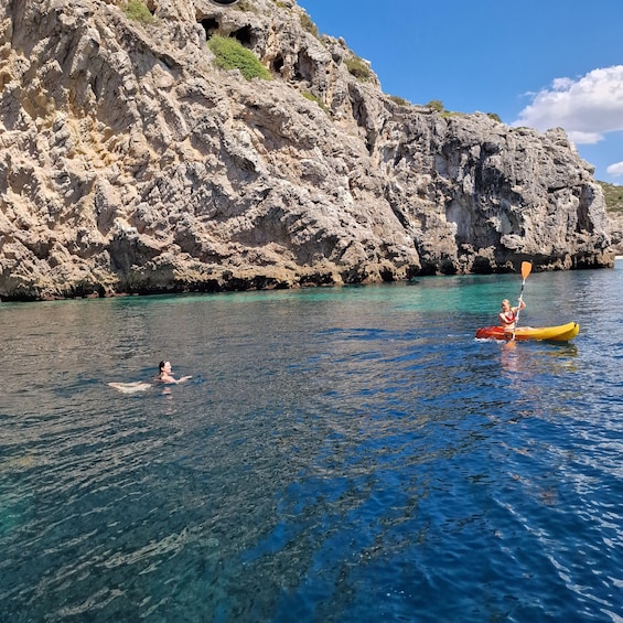 Picture 3 for Activity Sesimbra: Boat Tour with Lunch at Portinho da Arrabida