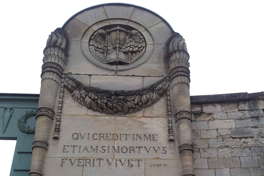 Picture 3 for Activity The Père Lachaise Cemetery: Guided 2-Hour Small-Group Tour