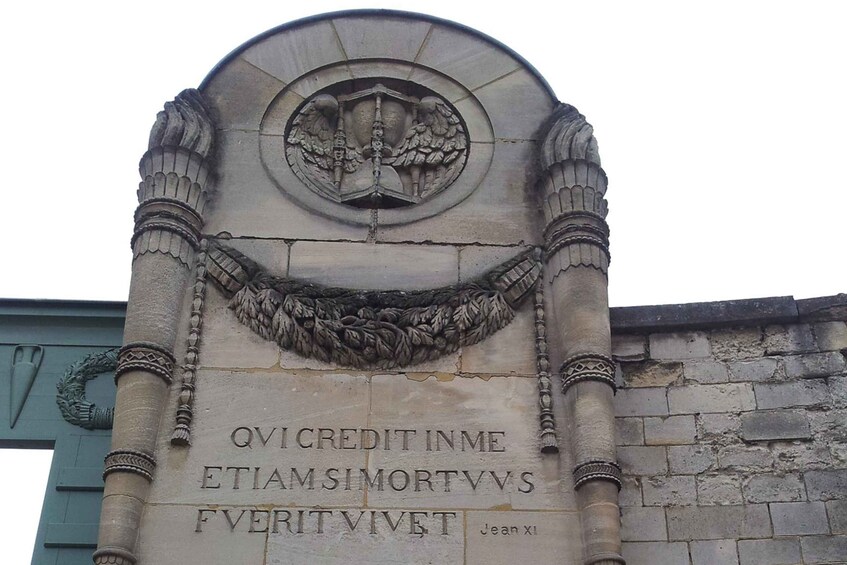 Picture 3 for Activity The Père Lachaise Cemetery: Guided 2-Hour Small-Group Tour