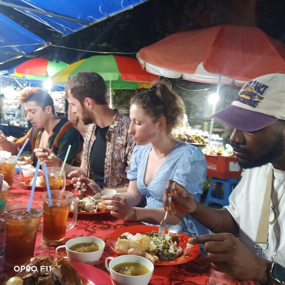 Picture 7 for Activity Ubud Traditional Night Market Food Tour-All Inclusive