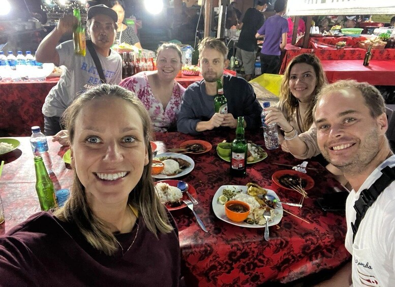 Ubud Traditional Night Market Food Tour-All Inclusive