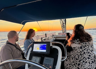 Zadar: Private Sunset Sailing Tour in Zadar Archipelago