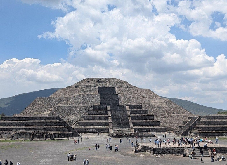 Picture 5 for Activity Mexico City: Teotihuacan Tour, Cave Restaurant & Basilica