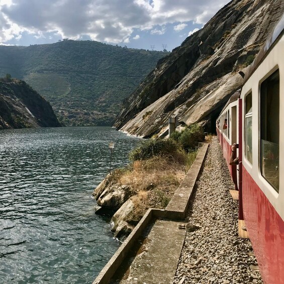 Picture 4 for Activity Douro: luxury tour with train, walking, lunch and wines