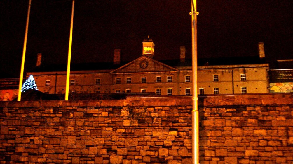 Castle at night in Dublin