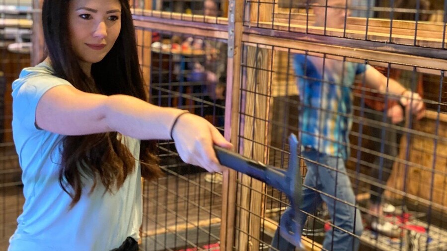 (18+) Reno: Private 30-Minute Axe Throwing Experience Ticket