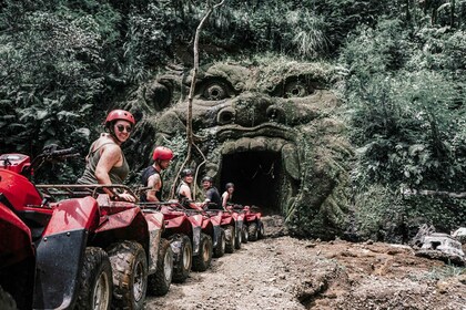 Excursión a la Cueva del Gorila de Bali en Atv, Rafting y Bosque de Monos