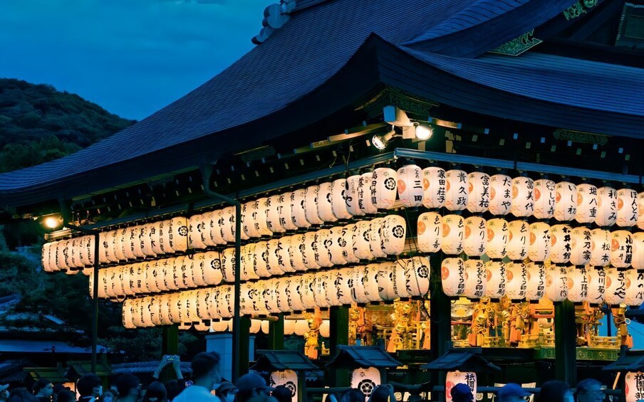 From Osaka: 10-hour Private Custom Tour to Kyoto