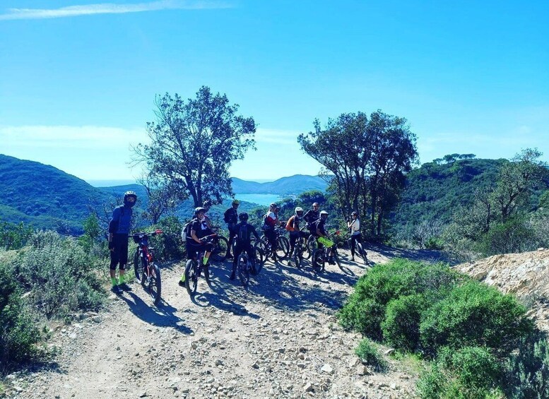 Picture 4 for Activity Volterra - Archeotour by e-bike with tasting