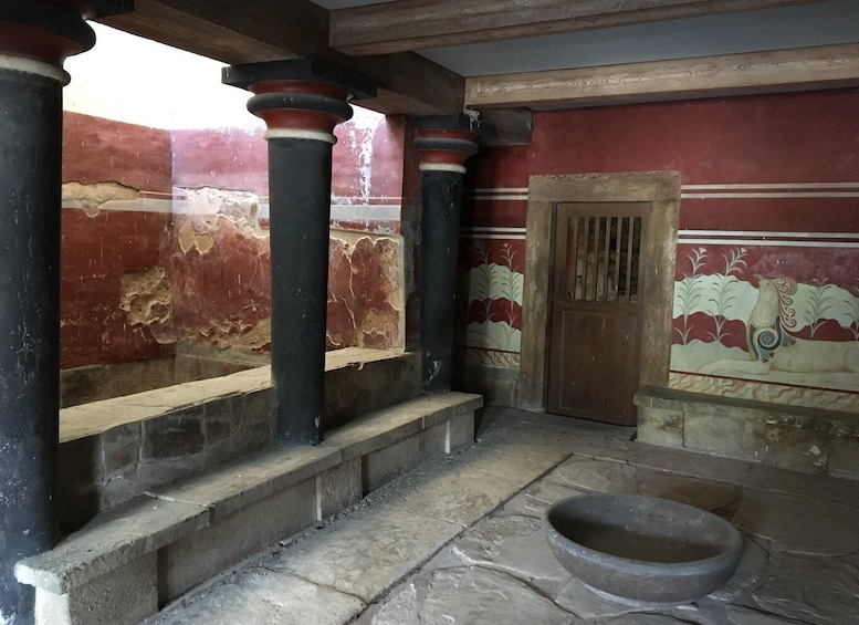 Picture 3 for Activity Knossos Palace Skip-the-Line Guided Tour with max. 8 People