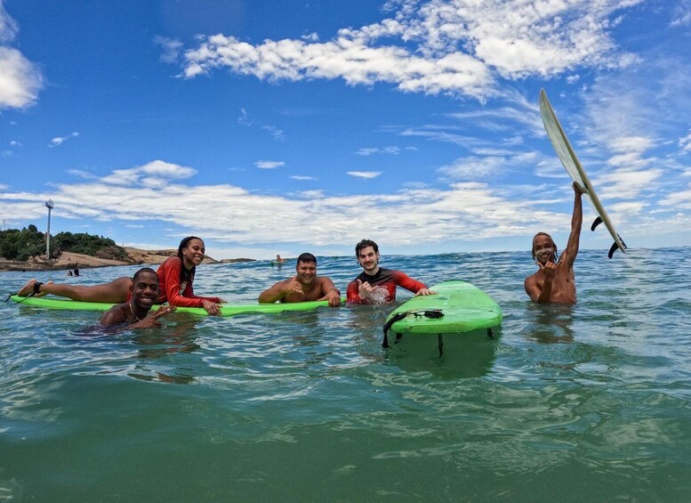 Surf lessons with local instructors in Copacabana/ipanema!