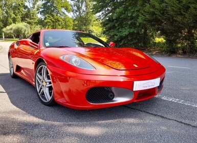 Ferrari driving experience in Braga