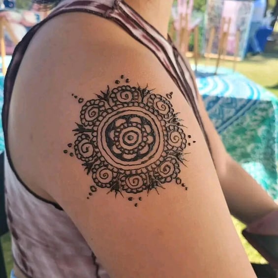 Picture 11 for Activity Mombasa:Get A Fascinating Pico And Henna Body Art Design