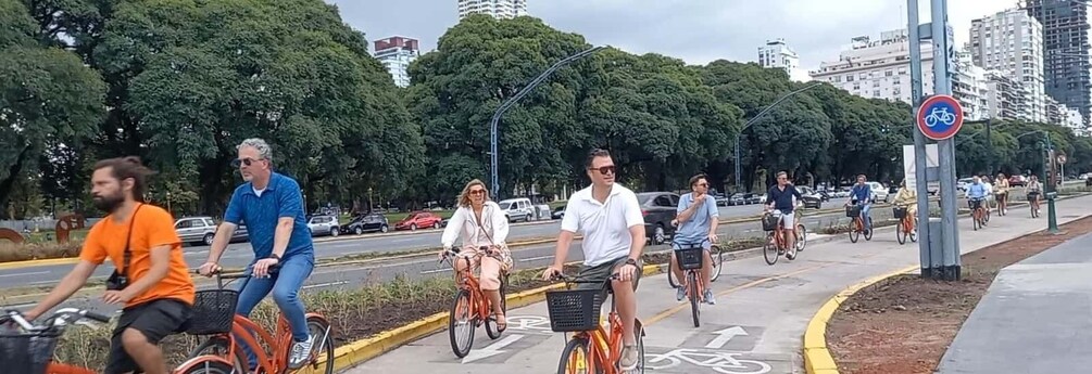 Picture 4 for Activity Bike Tour: Buenos Aires to the North
